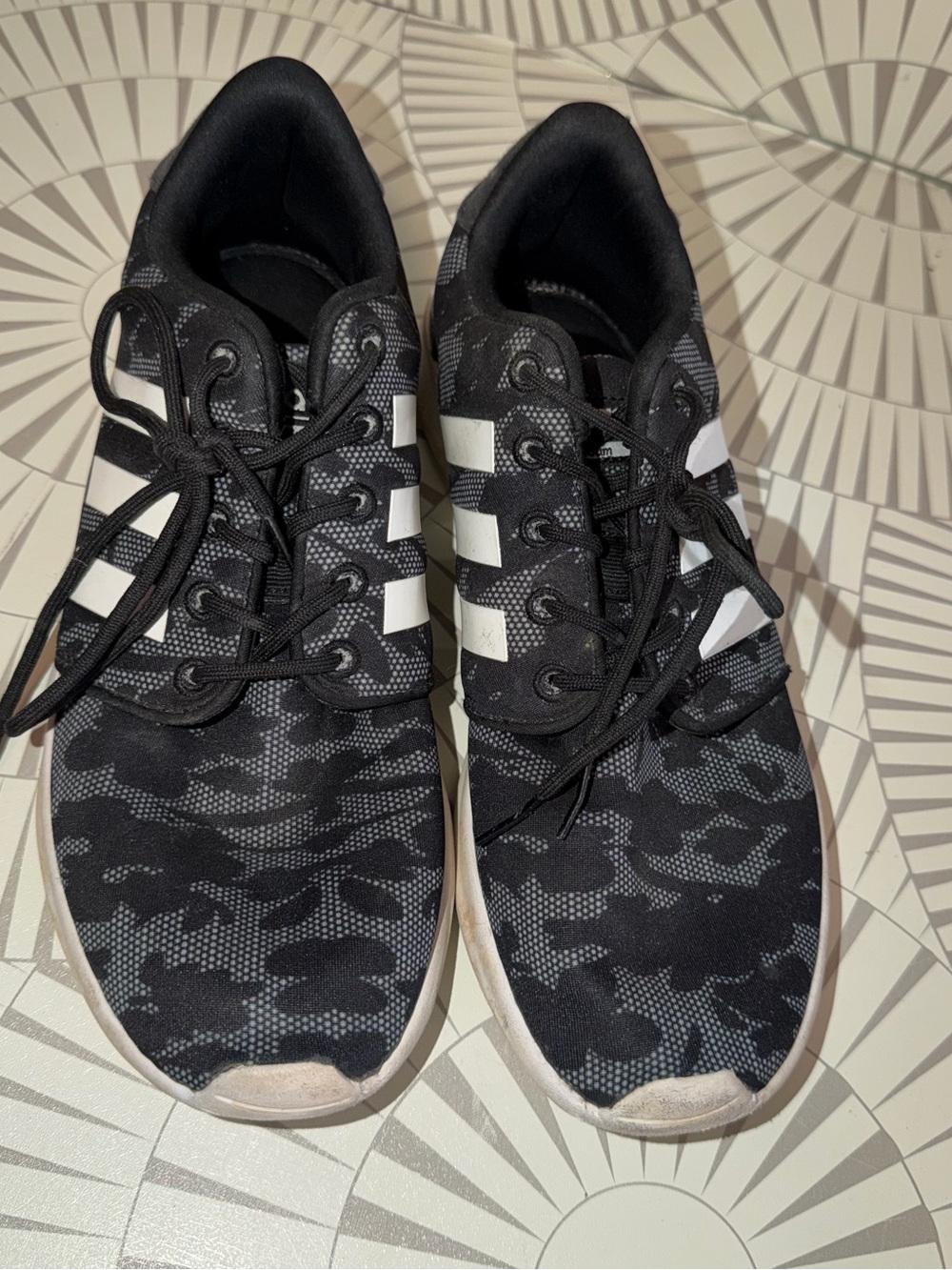 Adidas Women’s Cloudfoam QT Racer "Black Camo" (Style Code: AW4326) Size 7 1/2